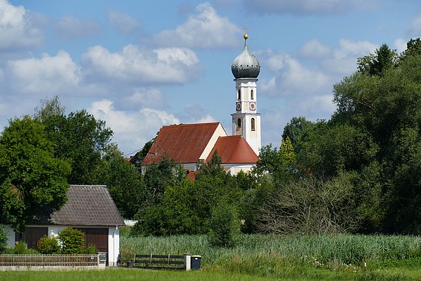Kirche "Mariä Verkündigung" in Taiting Kirche "Mariä Verkündigung" in Taiting