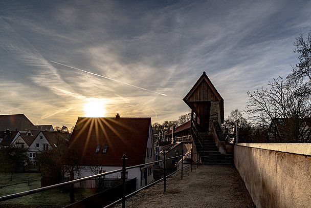 Stadtmauer in Nördlingen im Winter