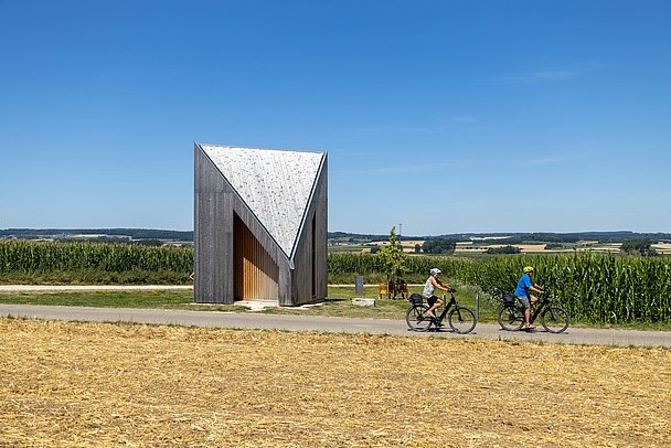 Wegkapelle am 7-Kapellen-Radweg in Oberbechingen von Frank Lattke Wegkapelle am 7-Kapellen-Radweg in Oberbechingen von Frank Lattke