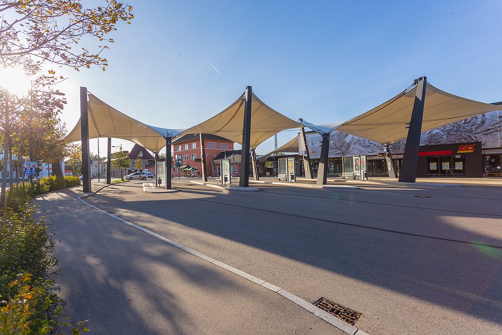 Überdachter Bahnhof Günzburg Überdachter Bahnhof Günzburg