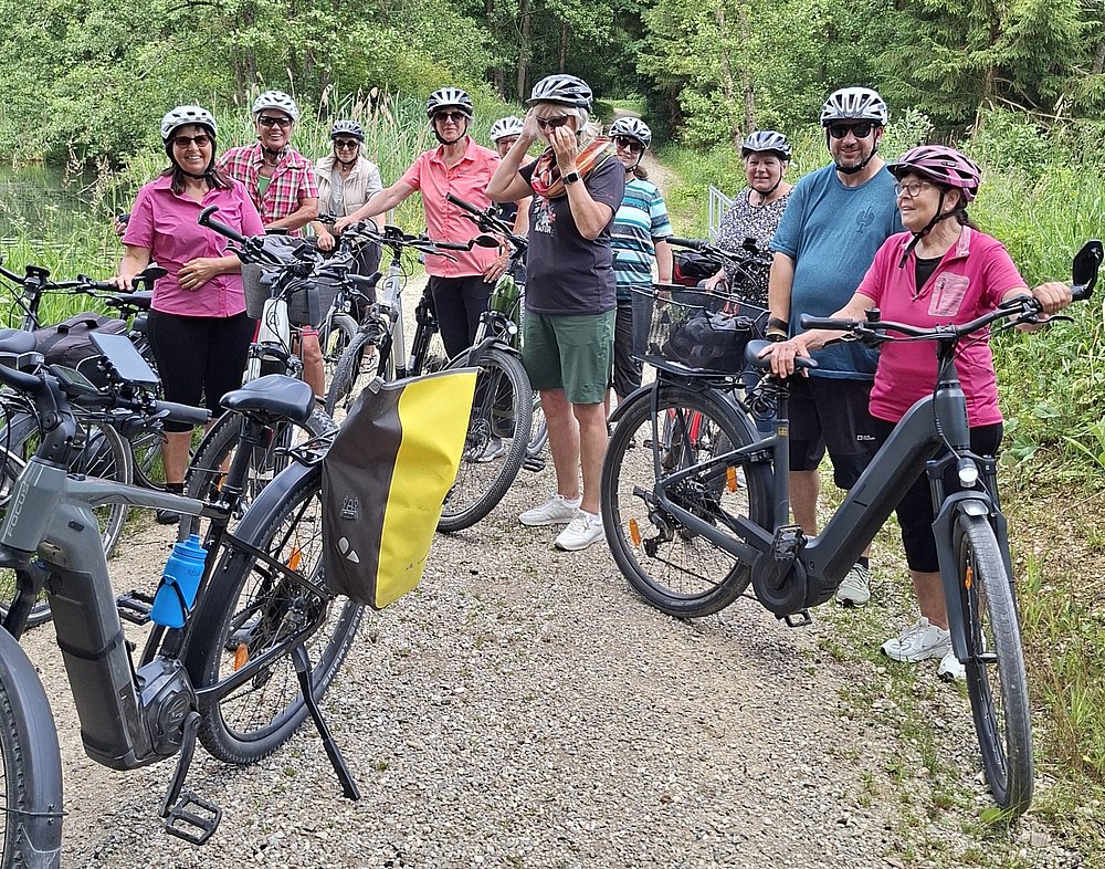 Gruppenfoto einer Radlergruppe Gruppenfoto einer Radlergruppe