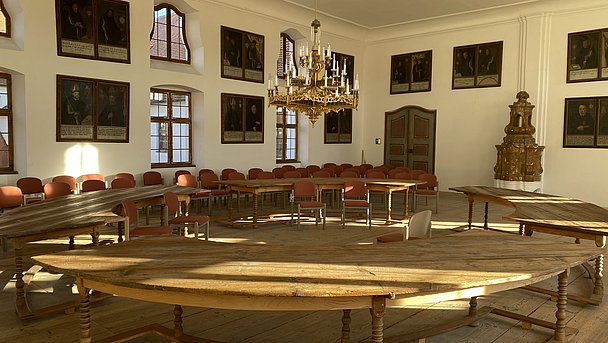 der imposante Kapitelsaal im Kloster Thierhaupten der imposante Kapitelsaal im Kloster Thierhaupten