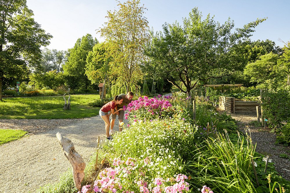 Kreislehrgarten im Sommer in Weißenhorn
