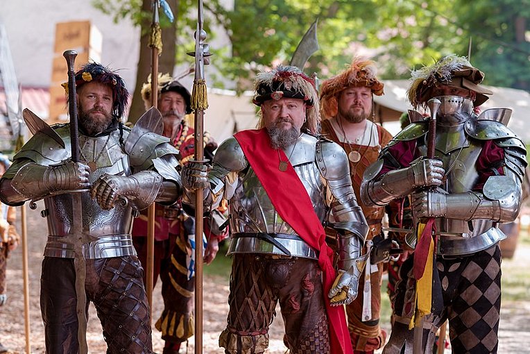 Ritter auf dem Histroischen Markt in Oettingen