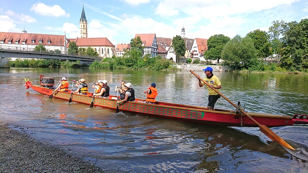 Drachenboot-Tour auf der Donau bei Lauingen
