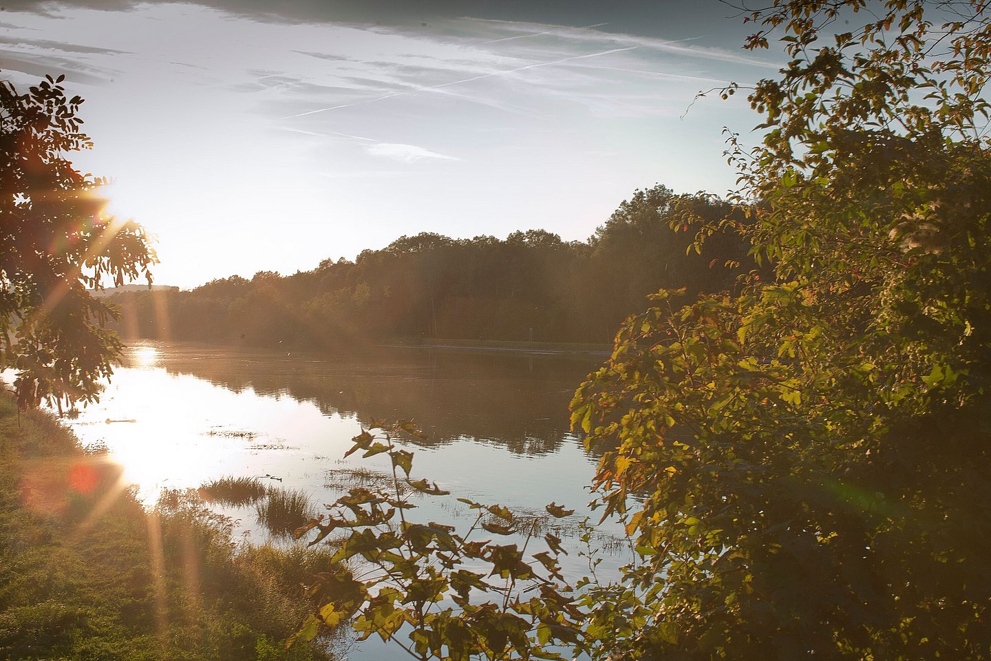 Abendstimmung an der Donau in Bayerisch-Schwaben Abendstimmung an der Donau in Bayerisch-Schwaben