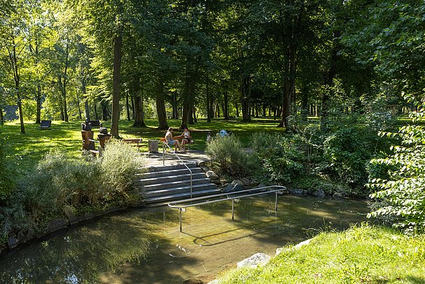 Kneippanlage im Luitpoldhain in Lauingen an der Donau