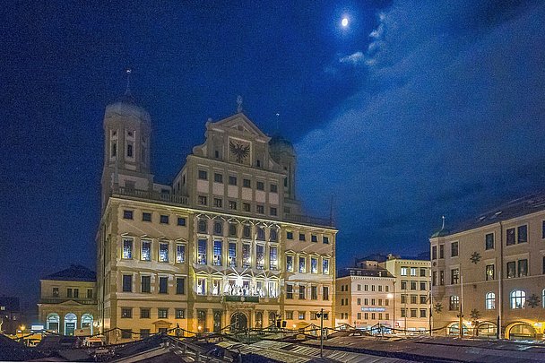 Engelesspiel Augsburg am Rathaus