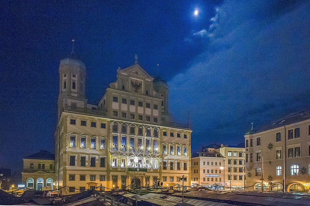 Engelesspiel Augsburg am Rathaus