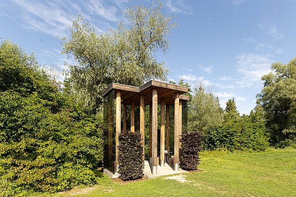 Wegkapelle am 7-Kapellen-Radweg in Peterswoerth von Hans Engel Wegkapelle am 7-Kapellen-Radweg in Peterswoerth von Hans Engel