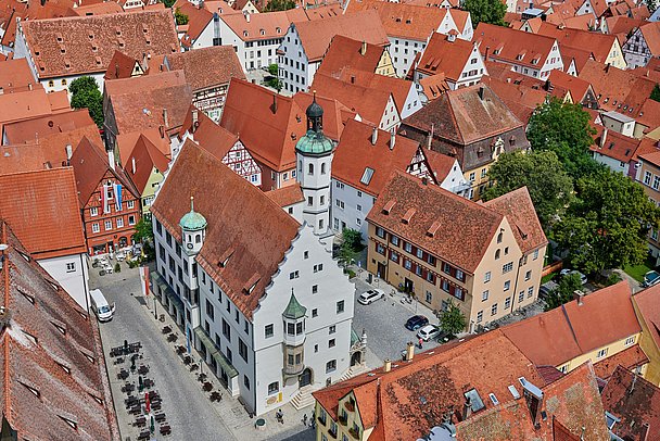 Die Altstadt von Nördlingen mit Blick von oben
