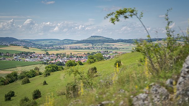 Blick vom Riegelberg zum Ipf