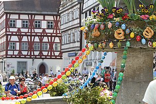 Osterbrunnen in Oettingen
