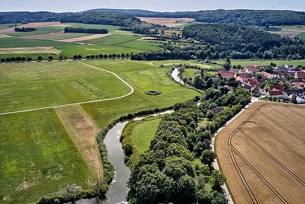 Radfahren an der Wörtniz im Donau-Ries