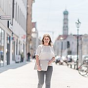 Autorin Bernadette Buhl von der Agentur textplizit