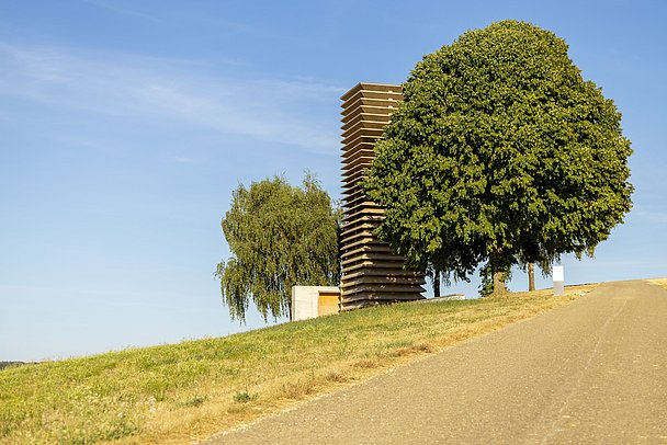 Wegkapelle am 7-Kappelen-Radweg in Kesselostheim von Volker Stab Wegkapelle am 7-Kappelen-Radweg in Kesselostheim von Volker Stab