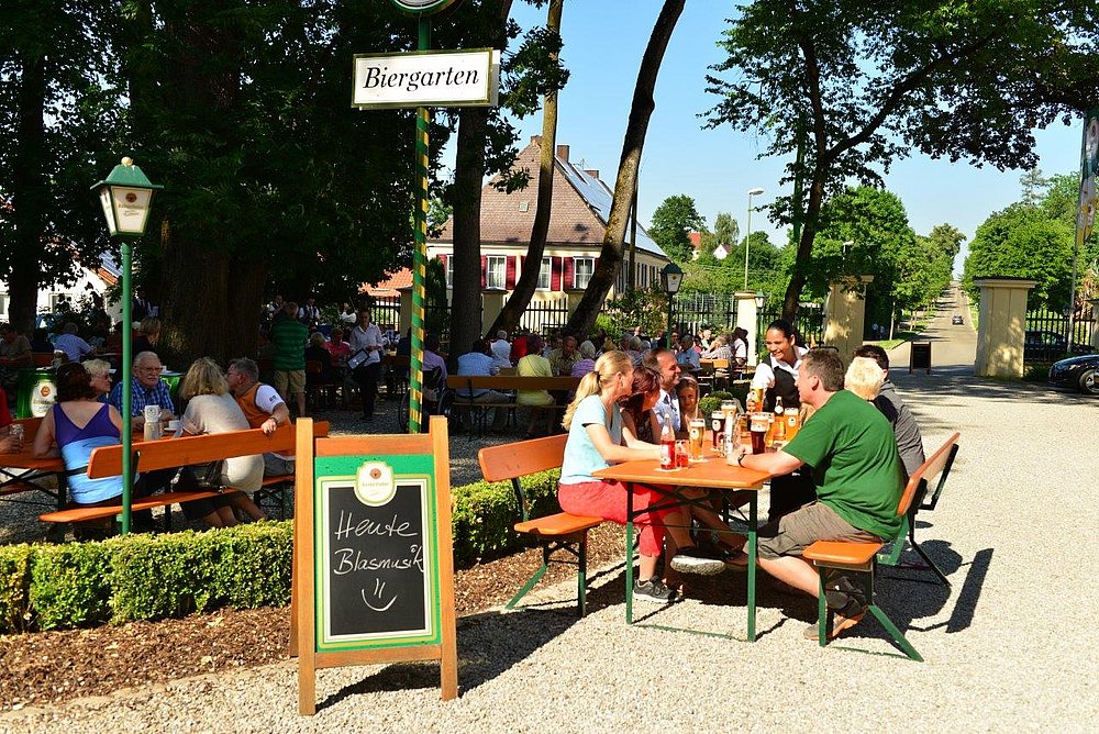 Biergarten vom Brauereigasthof Autenried