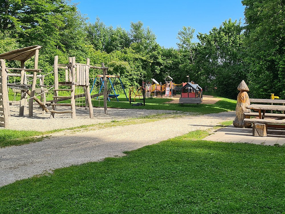Spielplatz im Gürnen - Gundremmingen Spielplatz im Gürnen - Gundremmingen