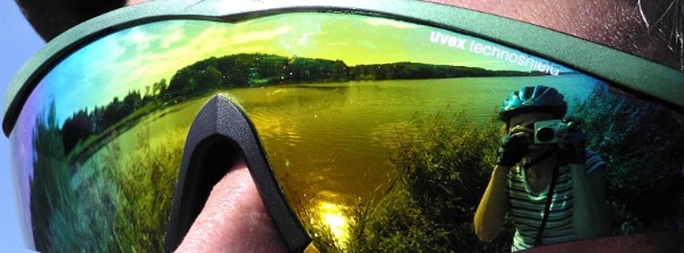 Der Oberegger Stausee im Spiegel der Radlerbrille. Der Oberegger Stausee im Spiegel der Radlerbrille.