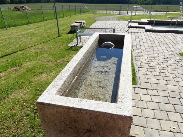 14820221_becken-armbad.jpg