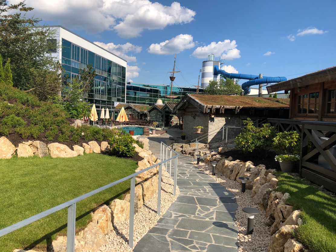 Titania Außenbereich