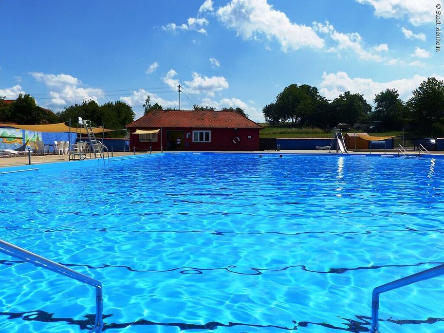 17460031_freibad-monheim-3-bild-peter-ferber.jpg