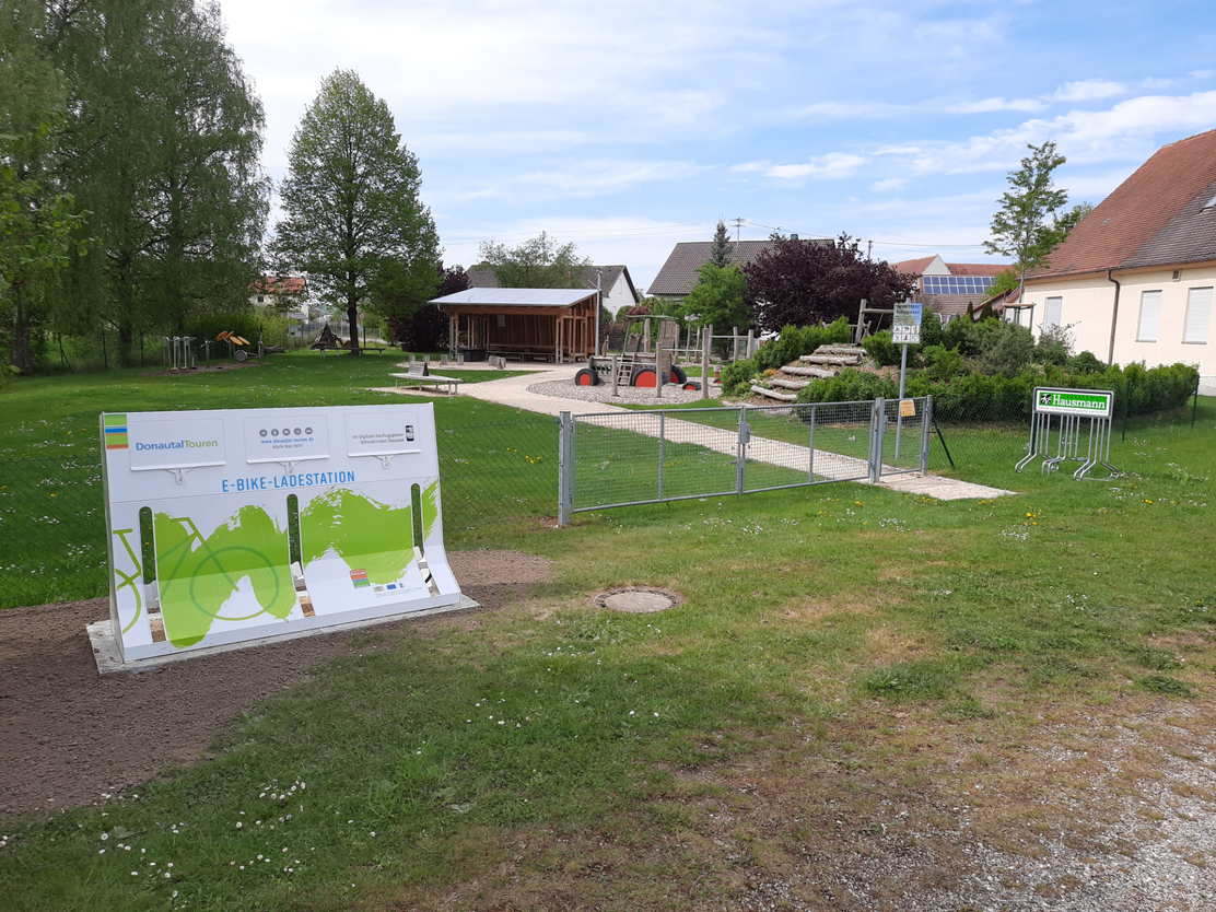 E-Bike Ladestation am Mehrgenerationenplatz Unterbechingen