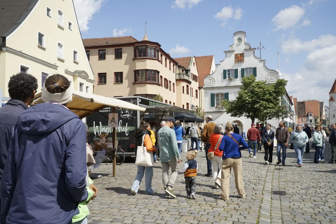Schlemmer- und Spargelmarkt in Aichach