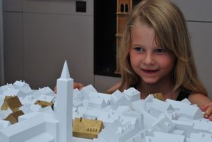 Hannah Stadtmodell Foto Reinhold Razter.jpg