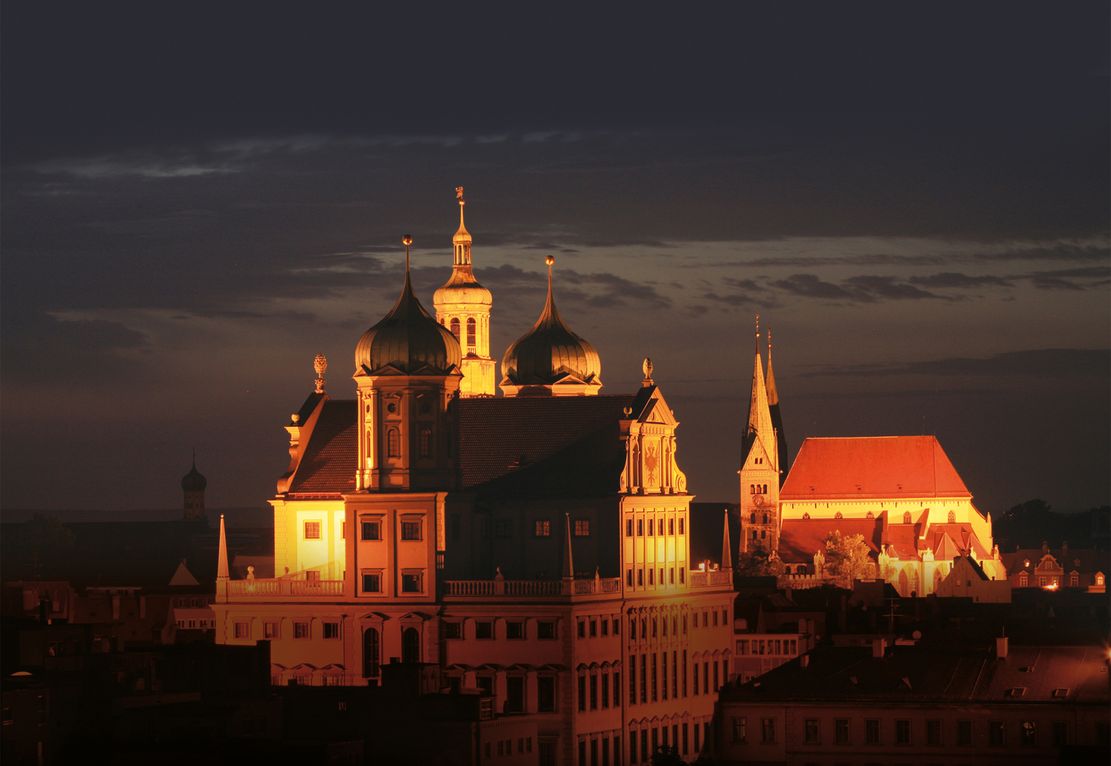 augsburg-rathaus-dom-bild-regio-augsburg-tourismus-gmbh-wolfgang-b-klein
