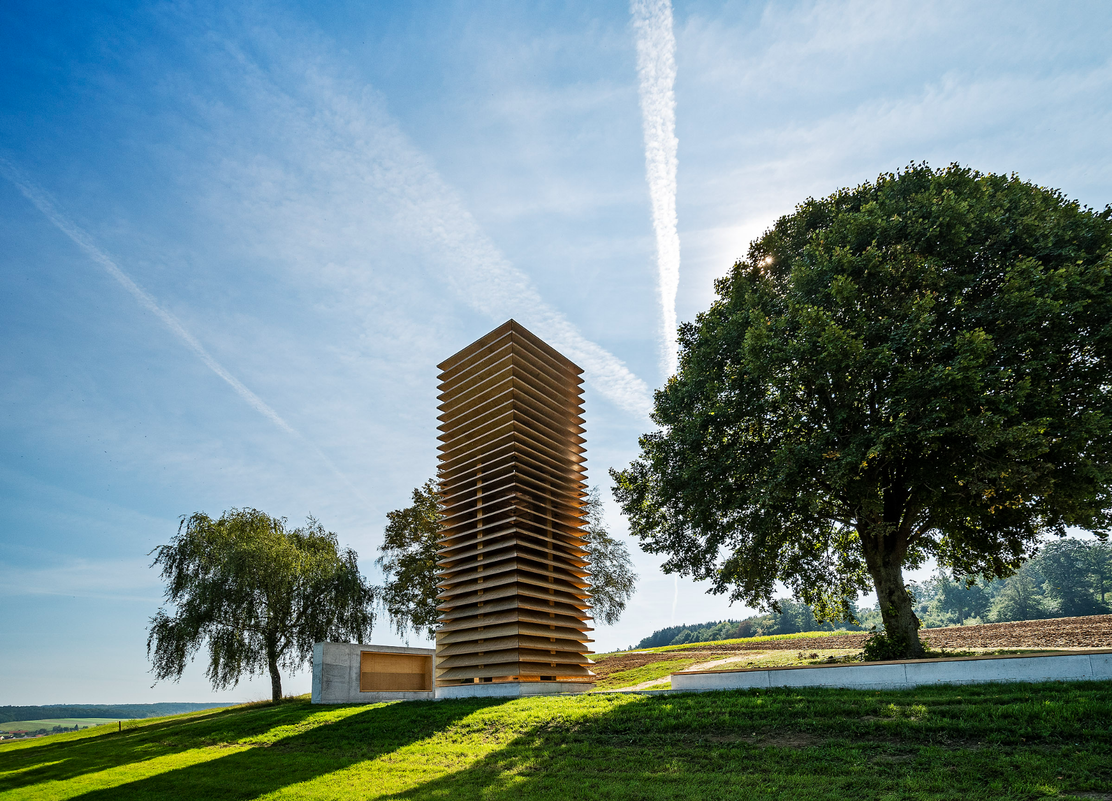 Wegkapelle von Volker Staab bei Kesselostheim