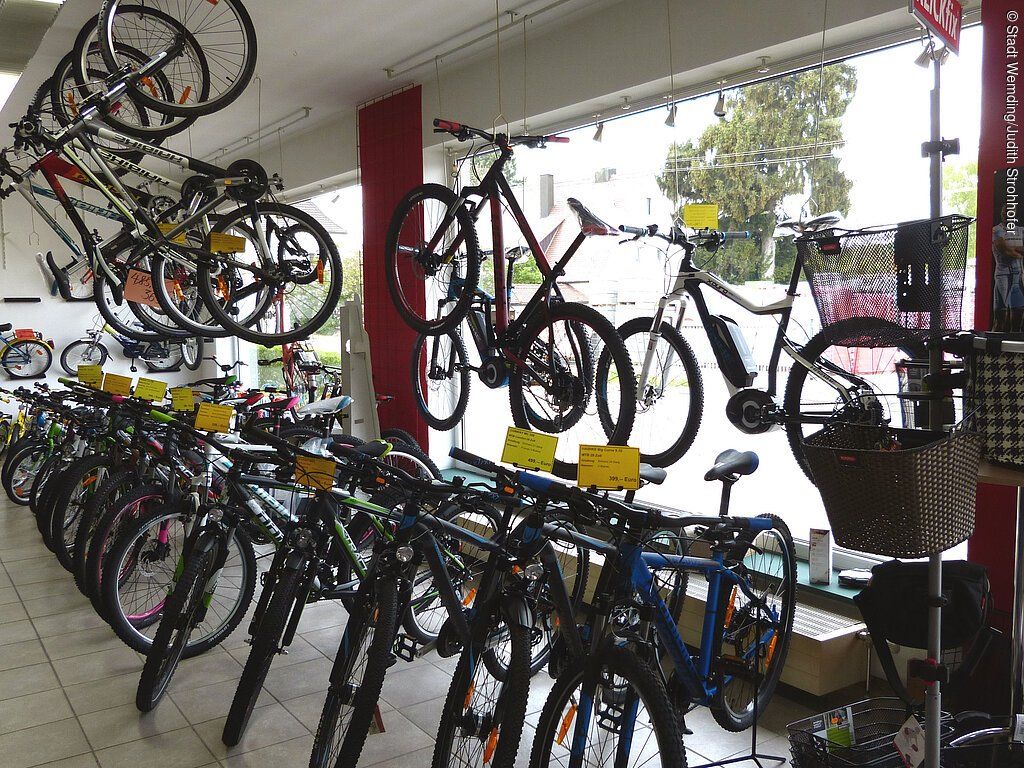 16494779_fahrrad-meyr-2.jpg
