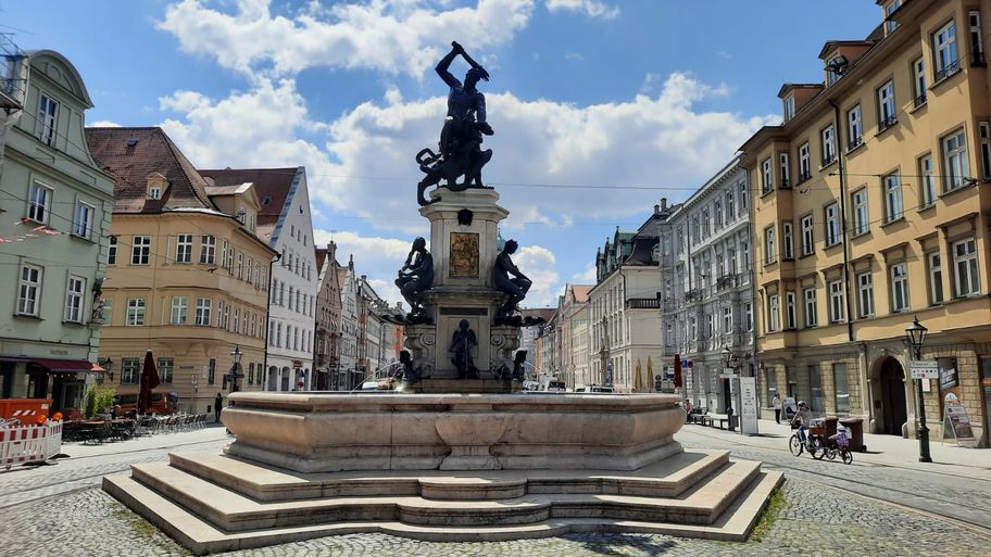 UNESCO Welterbe Herkulesbrunnen