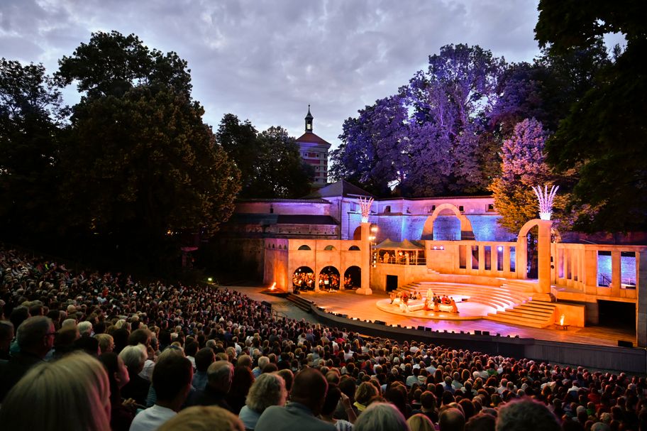 Freilichtbühne Augsburg Monty Python’s Spamalot
