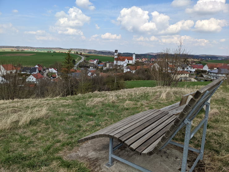 Panoramaliege mit Blick auf Diemantstein