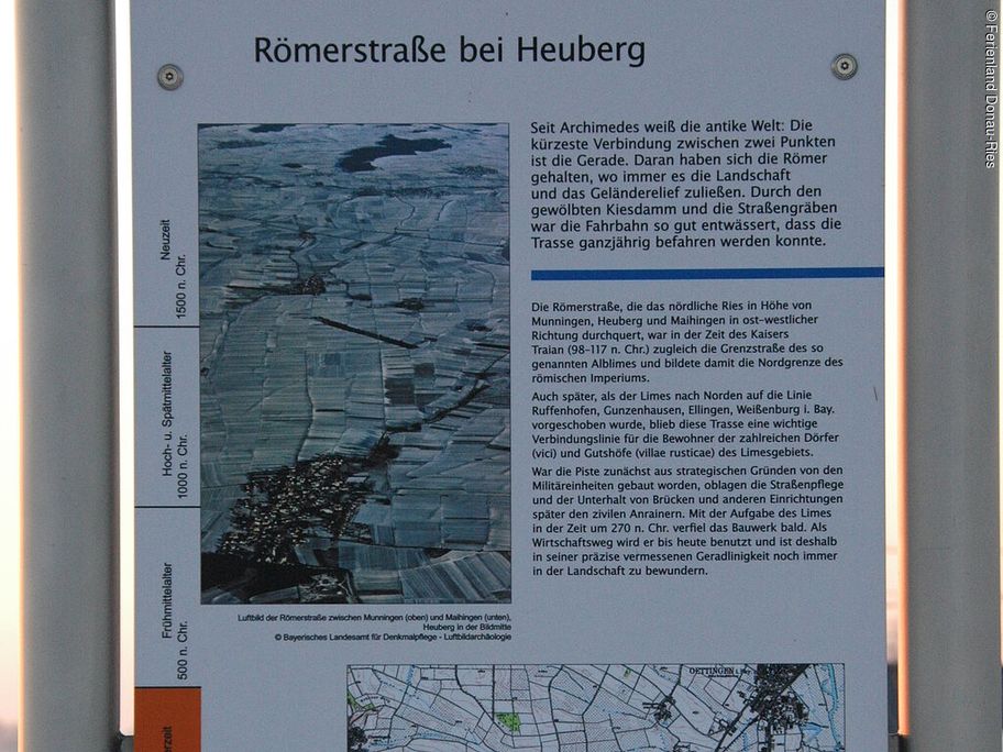 Infostehle bei Heuberg