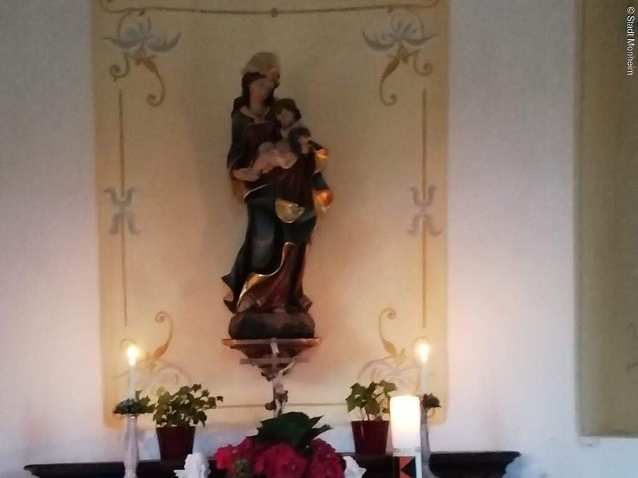 17939015_marienstatue-in-der-kalvarienbergkapelle-wittesheim.jpg
