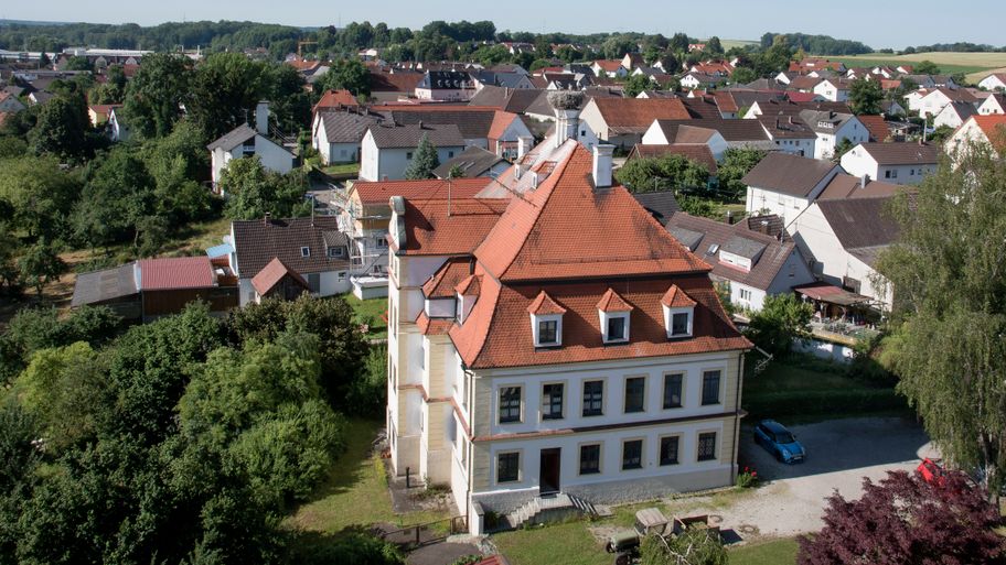 Storchennest in Offingen