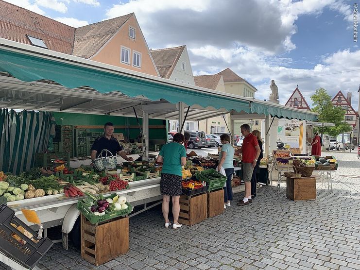 Wochenmarkt in Monheim