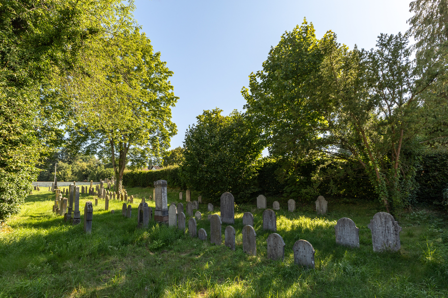 Jüdischer Friedhof der ehemaligen jüdischen Kultusgemeinde Buttenwiesen