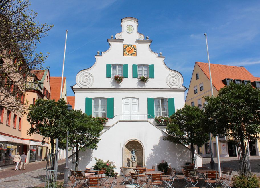 aichach-rathaus-foto-stadt-aichach