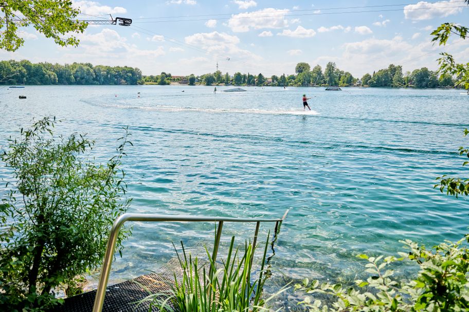 Friedberg_Baggersee_Wasserski (8).jpg