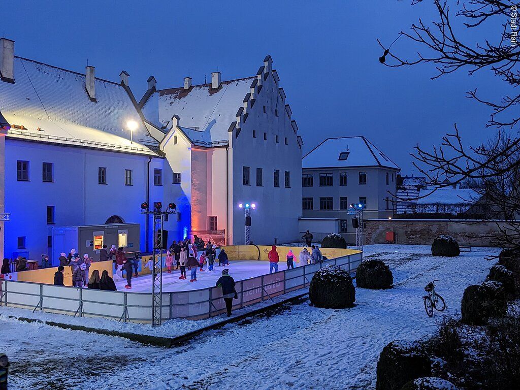 Eisbahn am Schloss