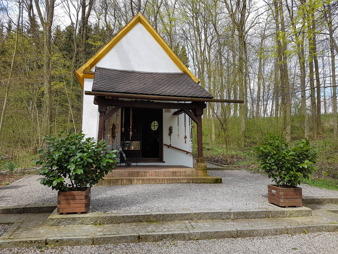 frauenbrunn_1_bei-winterbach_2016