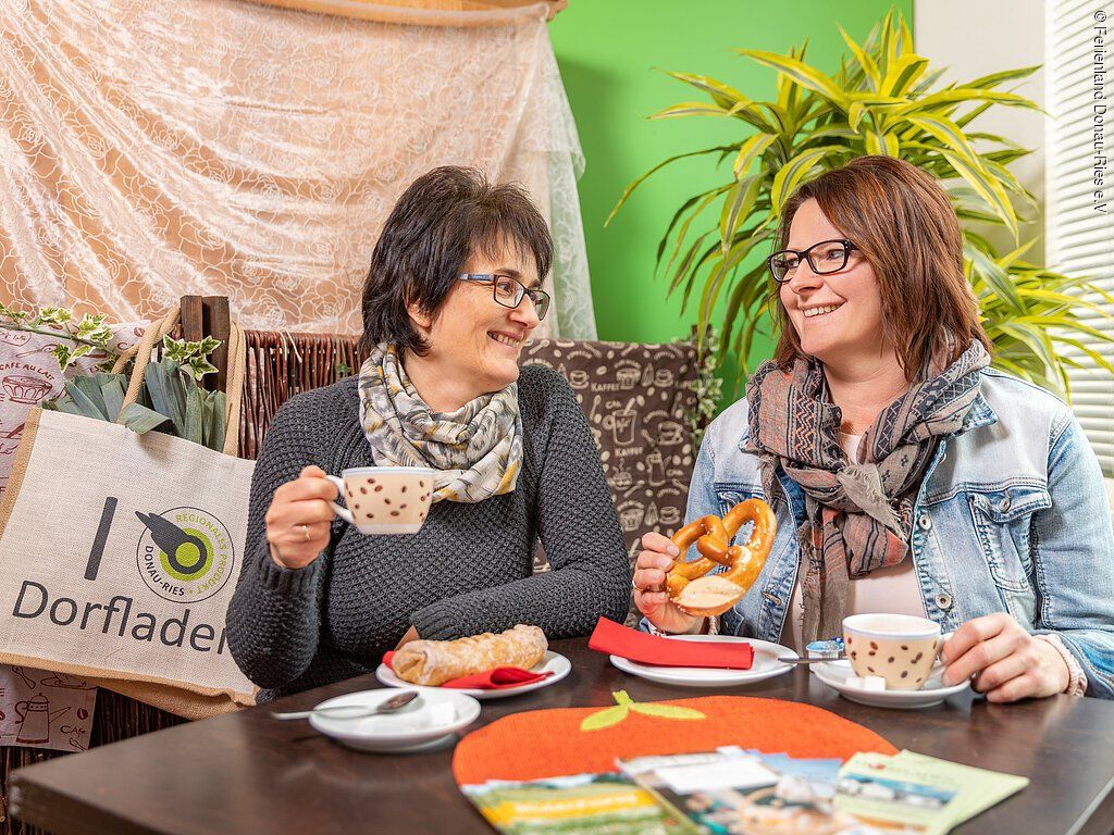 Café im Dorfladen Rögling