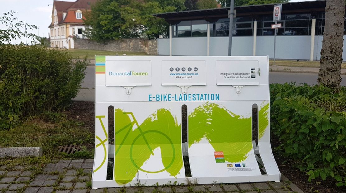 E-Bike-Ladestation am Parkplatz Napoleonhöhe in Elchingen
