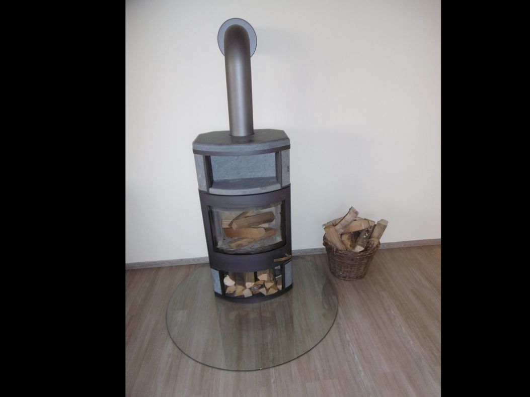 Wohnzimmer / Kaminofen / Schwedenofen