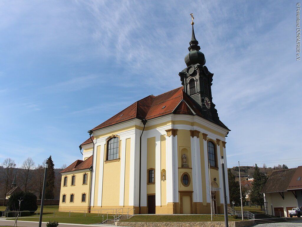 Kath. Wallfahrtskirche "Unserer lieben Frau vom Roggenacker"