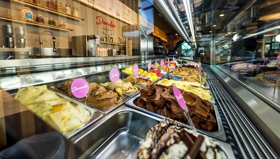 Bistro Tag Einrichtungen 9.jpg