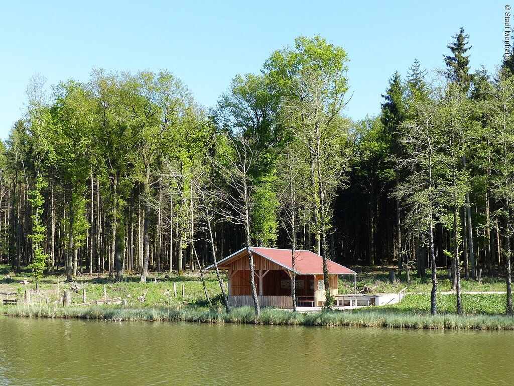 Fischerei-Lehrhütte